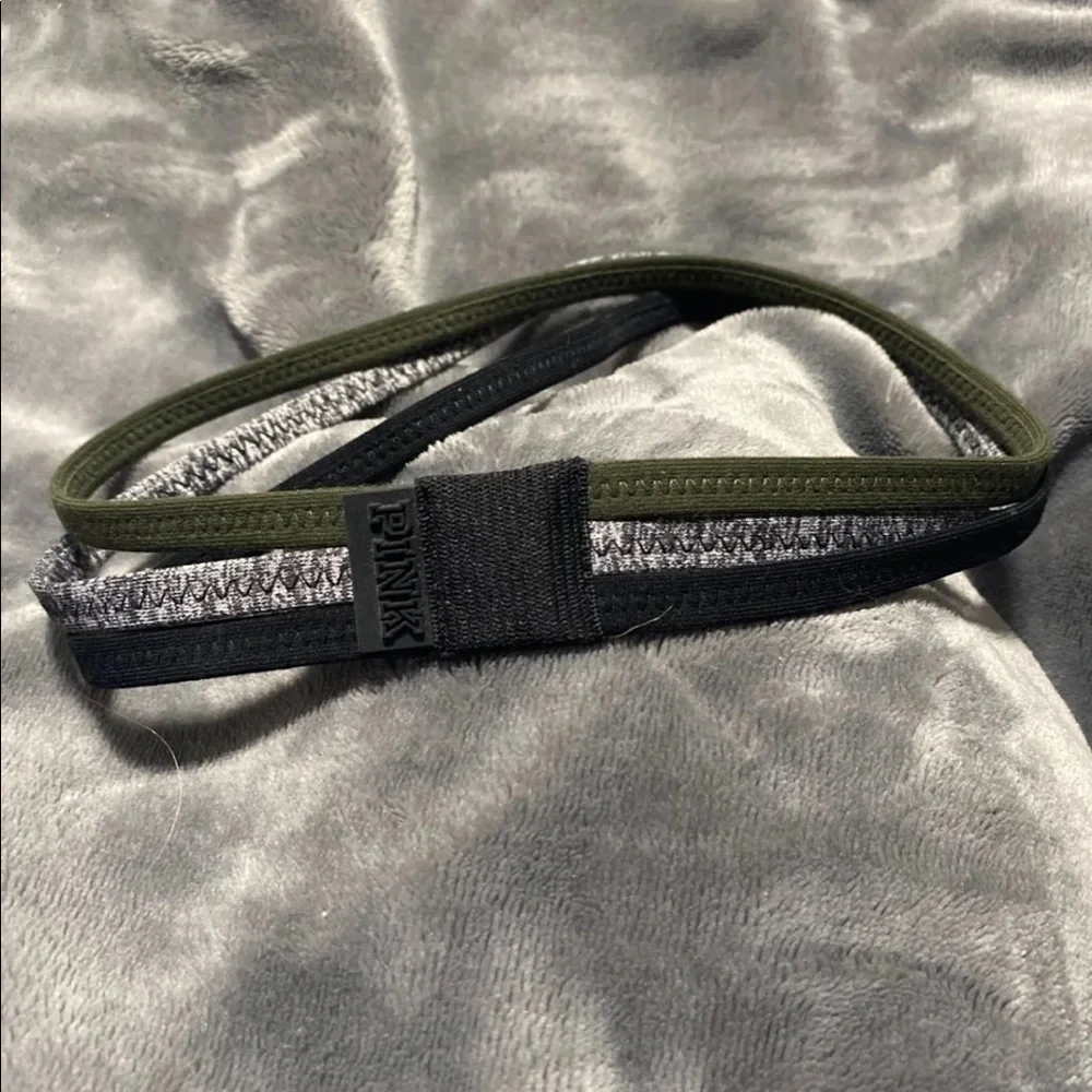 Strappy VS headband